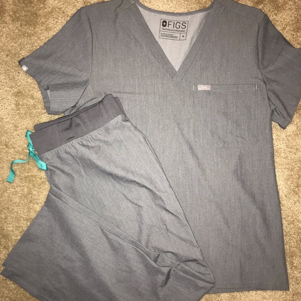 Figs scrubs